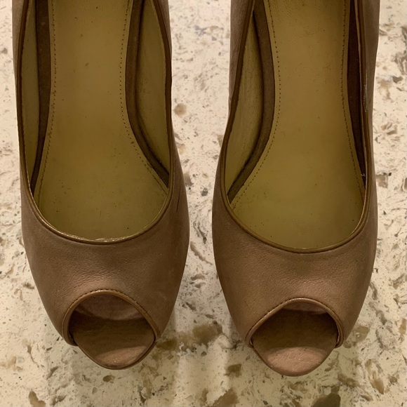 Brian Atwood Open Toe Platform Heels - size 37.5 - Picture 2 of 9